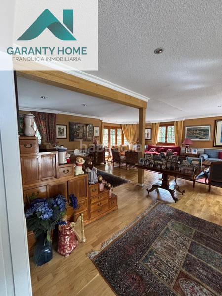 Foto b18807f4-ec29-4179-b165-b3fd0d87e28c. Chalet avec chauffage parking piscine dans Montealina Pozuelo de Alarcón