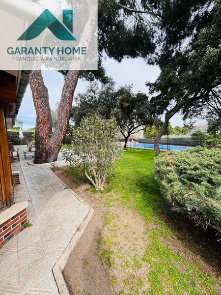 Foto c83b3140-baa8-4fd8-a921-50dbde714d28. Chalet avec chauffage parking piscine dans Montealina Pozuelo de Alarcón