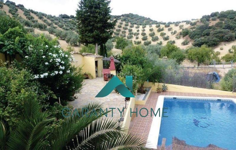 Foto 12935ad1-2683-4834-857b-b7f3e2b7e991. Casale con parcheggio in Iznájar