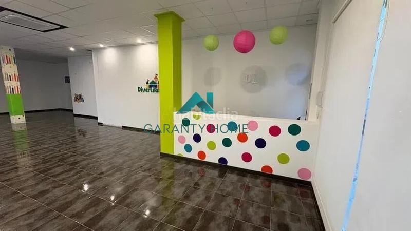 Foto 5cbf201b-1805-4b43-8c52-6aed4646491b. Location local commercial dans Nules