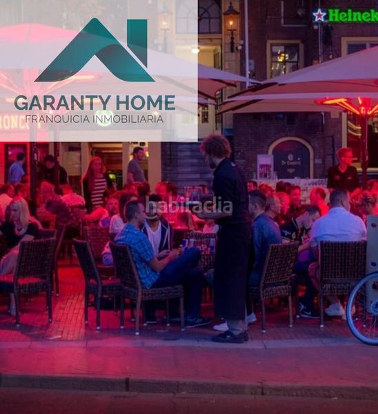 Foto afb1ffe9-67c8-4cfc-b3cd-089e6e77c18d. Alquiler local comercial traspaso bar de copas en Sevilla