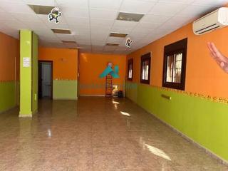 Lloguer Local Comercial a Padul. Local de alquiler en padul