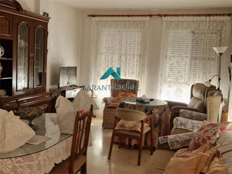 Foto 1e6fb13a-f6d9-4843-bc0b-e8dfdca11420. Casa adosada adosado en venta , granada en Montefrío