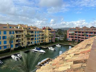 Dúplex a Puerto de Sotogrande-La Marina. Exclusivo dúplex en isla carey,  puerto de sotogrande