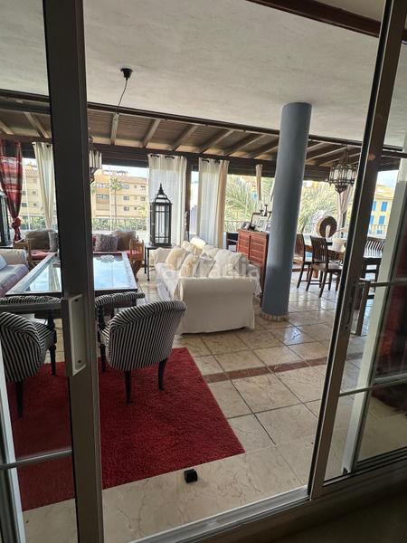 Foto 62018116-9f81-4a55-b6d5-324a41e3ac6a. Dúplex amb aparcament piscina a puerto de Sotogrande-la marina Sotogrande