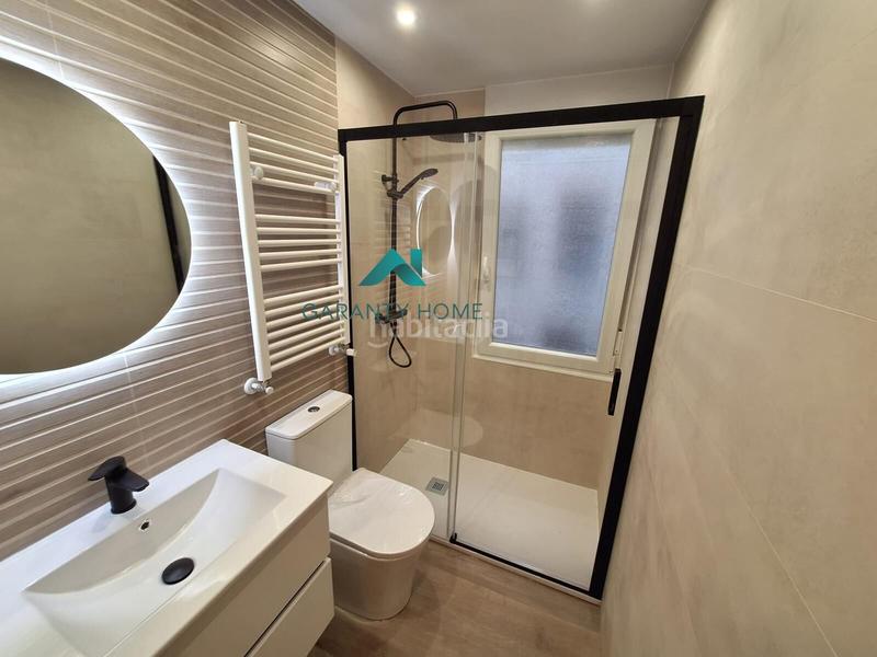 Foto 1629b794-5f9c-404b-b5d0-13d6ea936ae0. Alquiler piso encuentra tu hogar perfecto ! en Salesas Salamanca