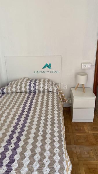 Foto 4aa7a437-a50f-47c8-9b4b-1ad31c0e4d44. Alquiler piso encuentra tu hogar perfecto ! en Salesas Salamanca