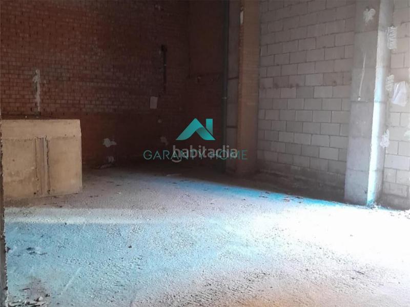 Foto cdd19709-53d0-41aa-9597-9bc4550a99c1. Rent business premise in Valderas-Los Castillos Alcorcón
