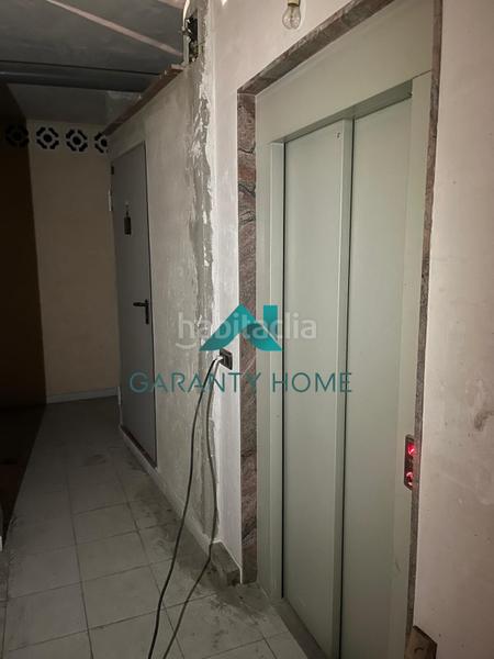 Foto a620d6b9-3ddb-4f50-843d-9f46c4efb68b. Location local commercial dans Centro Lucena