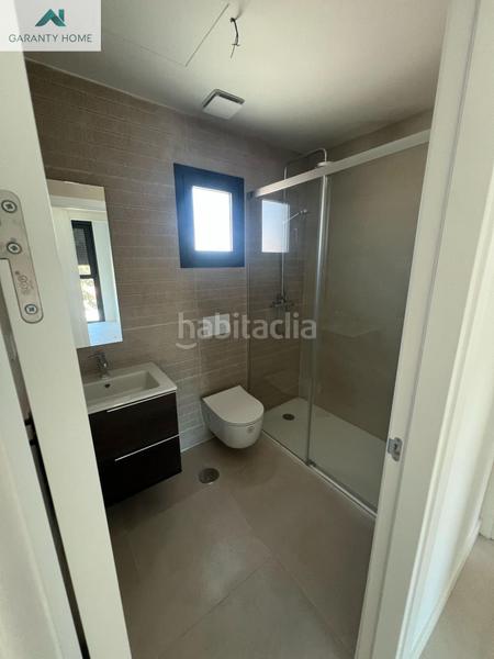 Foto 85eca7ce-d7e9-44b5-8b3e-aefda7752548. Rent flat with parking in Pedregalejo - Morlaco Málaga