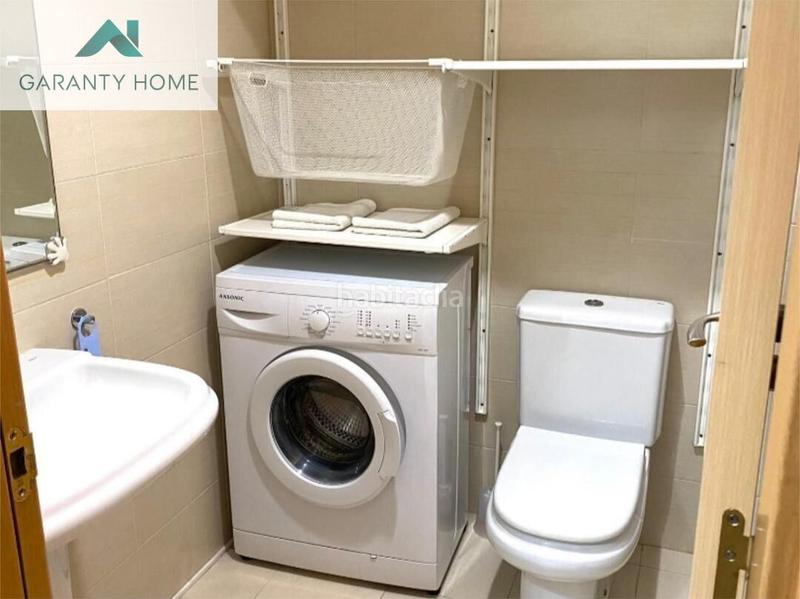 Foto 110351b8-8f22-4fc8-b320-27a45f012d9e. Pis amb calefacció a Las Gaviotas - Carvajal Fuengirola