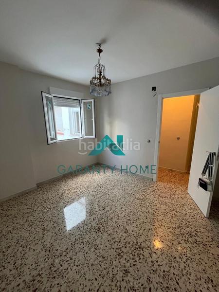 Foto b7497fe1-ced6-498e-87a9-5b303d118602. Etagenwohnung in Centro Lucena