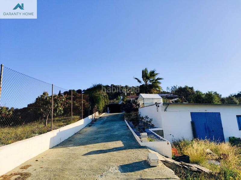 Foto eb6d8db1-335d-4bba-a164-346d571de7e9. Masía maravillosa casa con terreno en venta en almayate alto en Vélez - Málaga