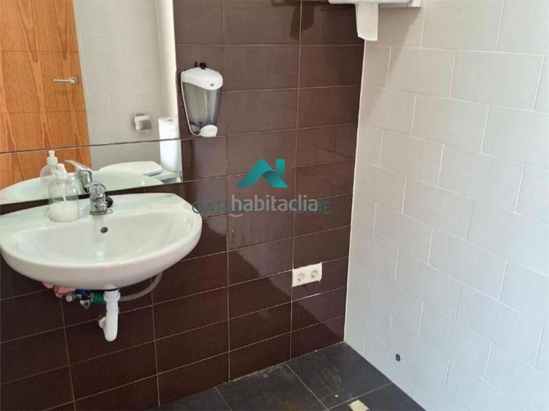 Foto 8cffde2a-d6f9-4c69-b4df-ce37cdb12f1a. Lloguer local comercial a San Pablo Sevilla