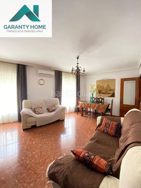Foto 90a71743-7e3d-4ea8-b904-b996e9e23f4c. Pis a Martos