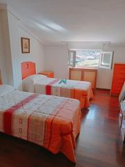 Maison jumelée à Ruesga. Se vende chalet pareado en ruesga