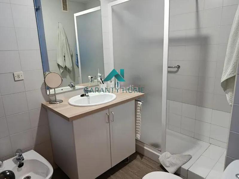 Foto 8e4ff406-5b2f-486b-8845-980d38fcc283. Appartement dans Triana Casco Antiguo Sevilla