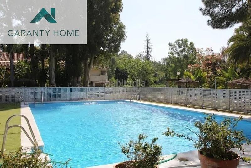 Foto 66d83f0e-81c0-42af-b682-7002c9061c33. Flat with parking pool in Puerto Banús Marbella