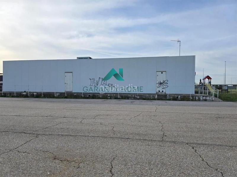 Foto 7c77f330-fe38-45a5-b2d3-68f1b2b030d1. Lloguer local comercial a Parque Ondarreta-Urtinsa Alcorcón