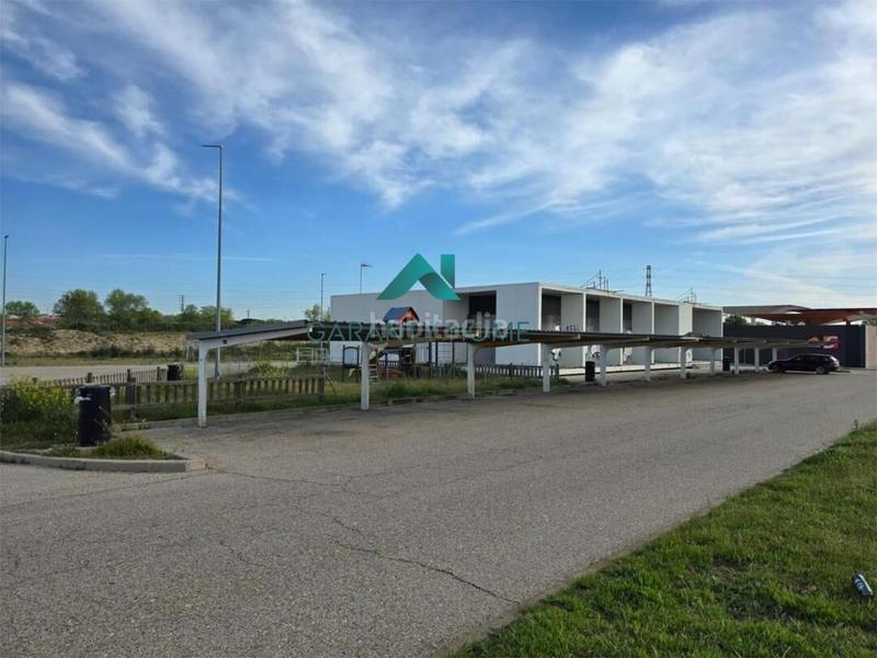 Foto fe559e4f-ecf9-4b2b-9336-afd9aefc8a08. Location local commercial dans Parque Ondarreta-Urtinsa Alcorcón