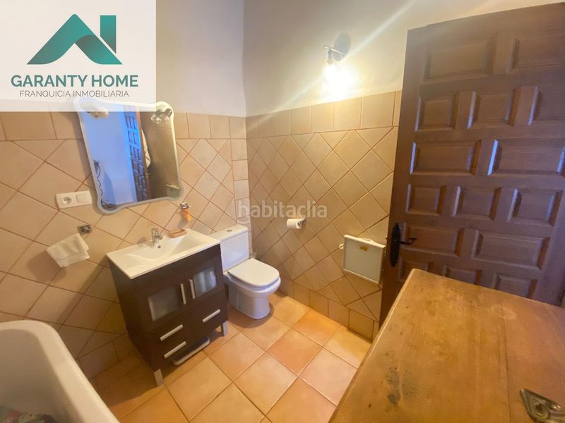 Foto a66fbf96-a673-46af-a53c-1f0969872390. Masia amb aparcament piscina a Martos