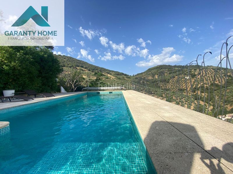 Foto c785af49-8b8a-4387-804c-62ab1659a833. Masia amb aparcament piscina a Martos