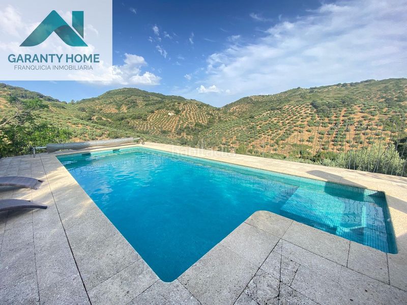 Foto e421d599-f42f-4294-8c07-43543386e5d4. Masia amb aparcament piscina a Martos