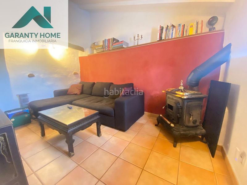 Foto f0673496-447c-41a2-94ff-1c0ccd095f60. Masia amb aparcament piscina a Martos