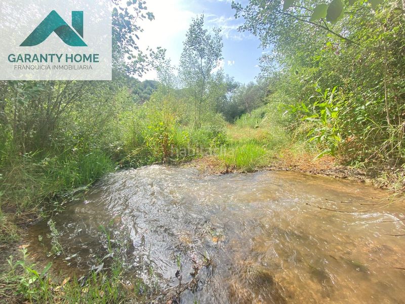 Foto fd7e67a0-085e-44b7-8acd-c35d6f1d0218. Masia amb aparcament piscina a Martos