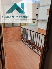 Pis a Torredonjimeno. Piso en torredonjimeno con servicios próximos y distribución fun