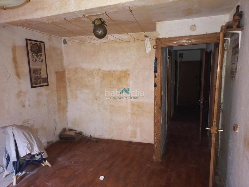 Foto e010e192-a60e-40ed-b67c-0d6ac744daf5. Piso se vende piso en Centro Laredo