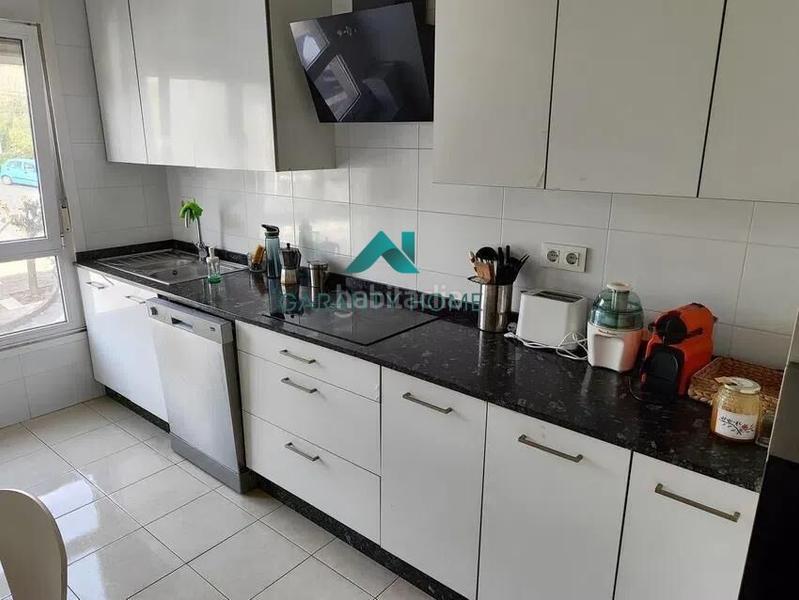 Foto 05481fa5-ba0f-4dd0-b12f-272869f7f671. Appartement avec parking dans Pastoriza Arteixo