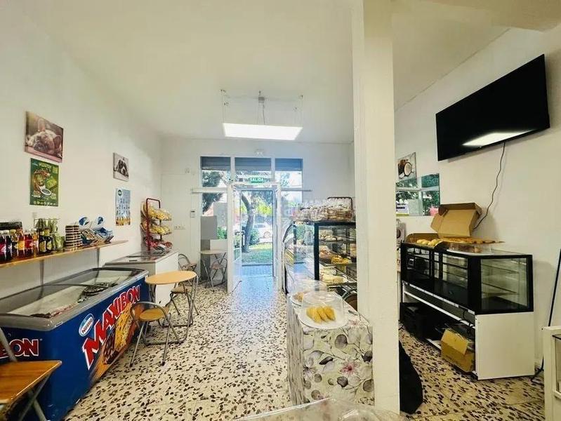 Foto a1edac0e-44a6-4a92-880e-c9202330c6fd. Alquiler local comercial local panaderia en Cuevas-Ilustración Ciempozuelos