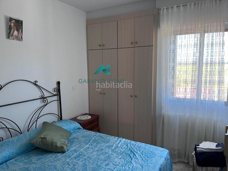 Foto b9ba47df-8e4b-4b69-8a39-dd28912ca1d6. Piso oportunidad ! piso amplio y totalmente amueblado con garaje y ascensor en Madrigalejo