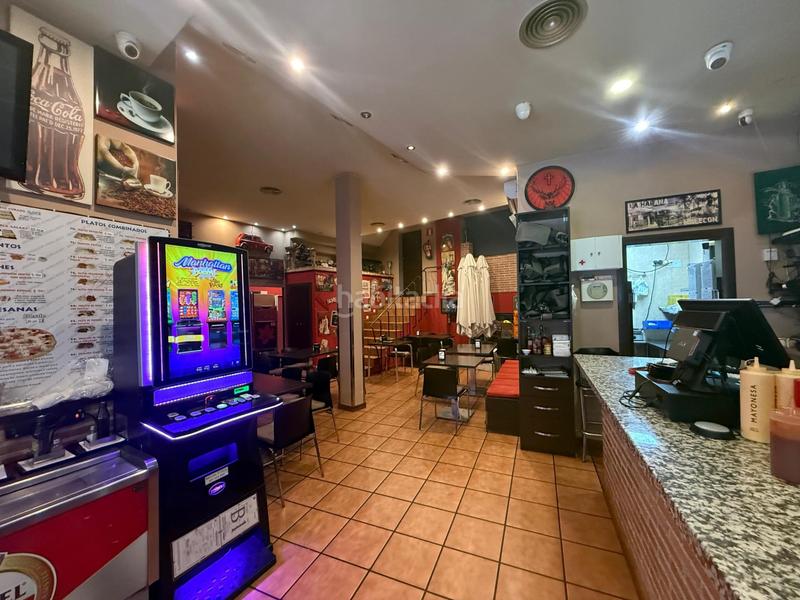 Foto 6d22ede9-3afc-42d5-b214-c8705c006948. Alquiler local comercial traspaso de cafetería en el corazón ! en Fuenlabrada