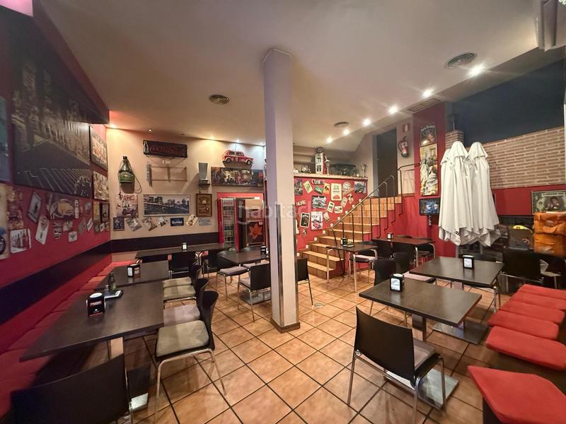 Foto 9146835f-b0e3-4f44-8336-7d9a218b4cf4. Alquiler local comercial traspaso de cafetería en el corazón ! en Fuenlabrada