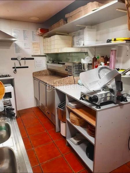 Foto a4dd116d-2343-4b01-a8a3-85b822223b78. Alquiler local comercial traspaso de cafetería en el corazón ! en Fuenlabrada