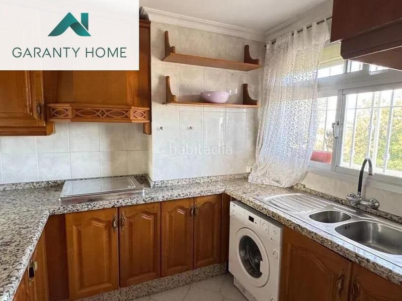 Foto ceda5a42-01b3-4b85-ab34-1da7f1199d85. Affitto appartamento con parcheggio in Playamar - Benyamina Torremolinos