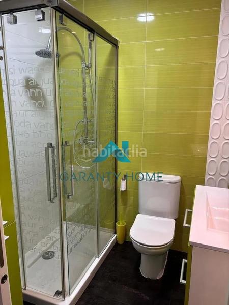 Foto c7391964-47fa-4583-b75d-70bbb143f99a. Piso se vende piso en el semiCentro en Centro Lucena