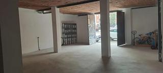 Business premise in Centro