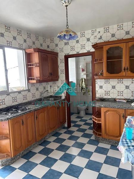 Foto 0f32e212-c30b-4a71-8c18-18026047d280. Maison avec parking dans jardín Lucena Lucena
