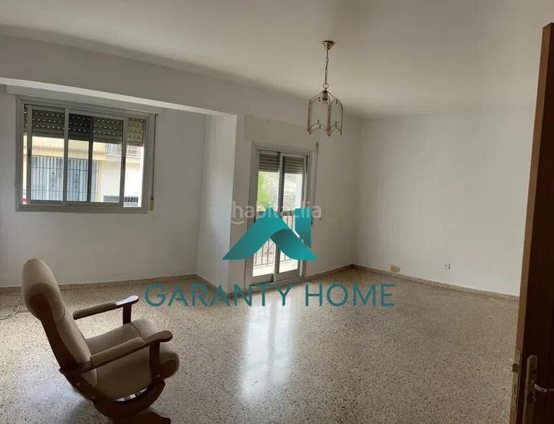 Foto 656106d9-ba74-4fea-bd7c-ed69b2b83608. Maison avec parking dans jardín Lucena Lucena