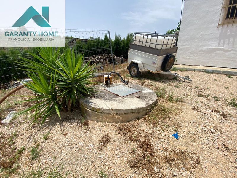 Foto 4e5849bf-2813-45d4-8893-2252d19b16ba. Chalet finca con piscina y placas solares en Torredonjimeno