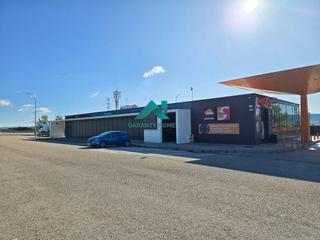 Lloguer Local Comercial a Autopista radial 2  35,500. Locales equipados para restaurante en la r2 km 35,5  alta visibi