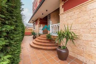 Lloguer Xalet a La Cárcaba-El Encinar-Montemolinos. Venta villa de lujo