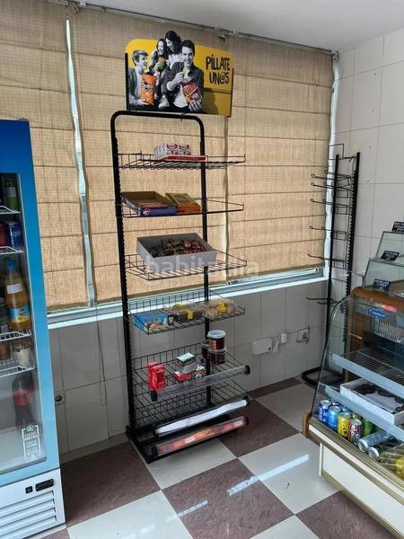 Foto 582f2409-a914-43cc-9447-a404c601d480. Alquiler local comercial traspaso de panaderíabollería en funcionamiento ! en Fuenlabrada