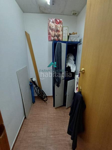 Foto de604cbb-aacb-4403-b984-3ab0f40c3884. Alquiler local comercial se traspasa bar zona Santa Isabel! en Zaragoza