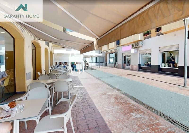 Foto a95a8715-121a-4e65-975b-f3a706cb516a. Alquiler local comercial traspaso negocio granier en Rincón de la Victoria