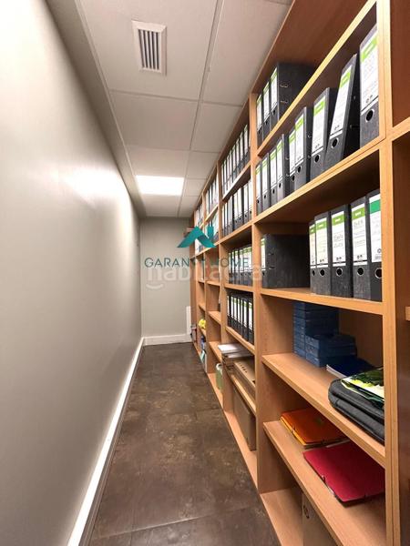 Foto d4393683-aaec-4daf-b5fa-16b2e21ca742. Ufficio con parcheggio in Simancas Madrid