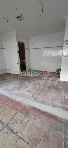 Foto 693e6b35-9c17-40a7-9c63-17ff7054e390. Lloguer local comercial a San Pablo Sevilla